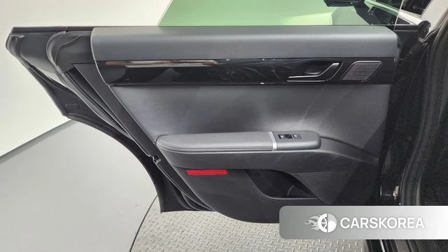 Hyundai Grandeur Hybrid (GN7) id 4500341 из Кореи 17