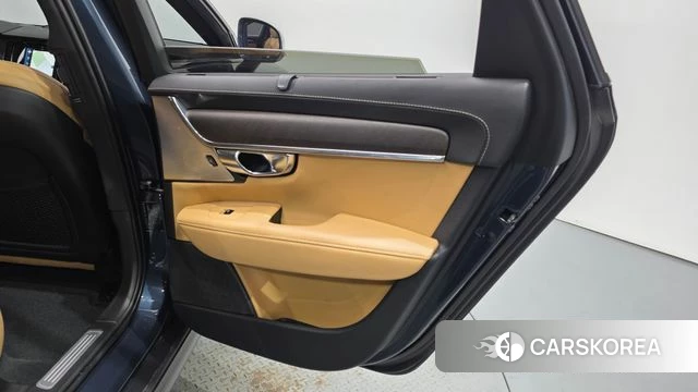 Volvo V90 Cross-Country id 4855901 из Кореи 17