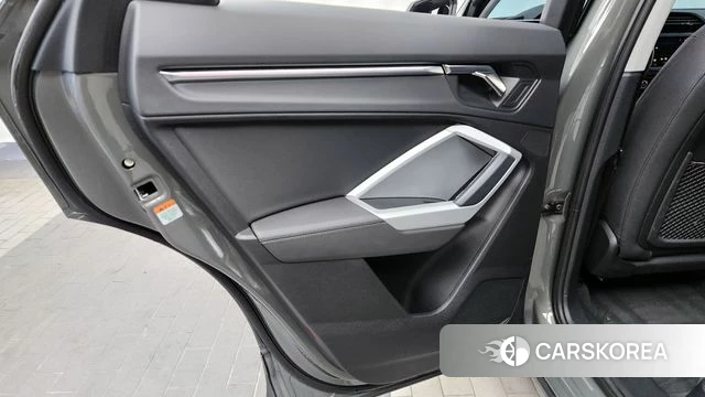 Audi Q3 (F3) id 4266915 из Кореи 17
