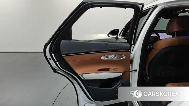 Genesis GV70 id 4407923 из Кореи 17