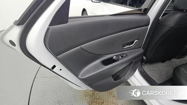 Hyundai The New Avante (CN7) id 4349215 из Кореи 17