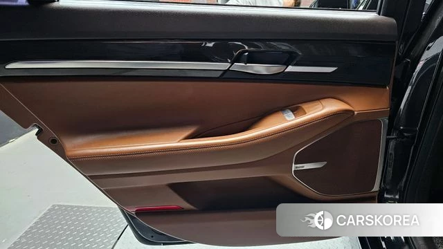 Genesis G90 id 4310717 из Кореи 17