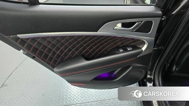 Genesis G70 id 4850216 из Кореи 17