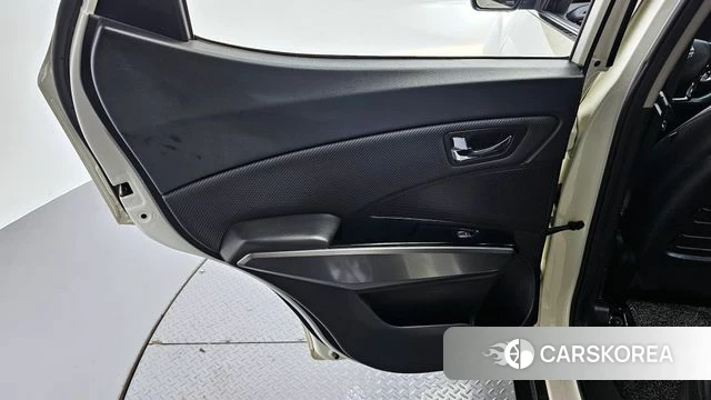 Ssangyong Berry New Tivoli id 4331389 из Кореи 17