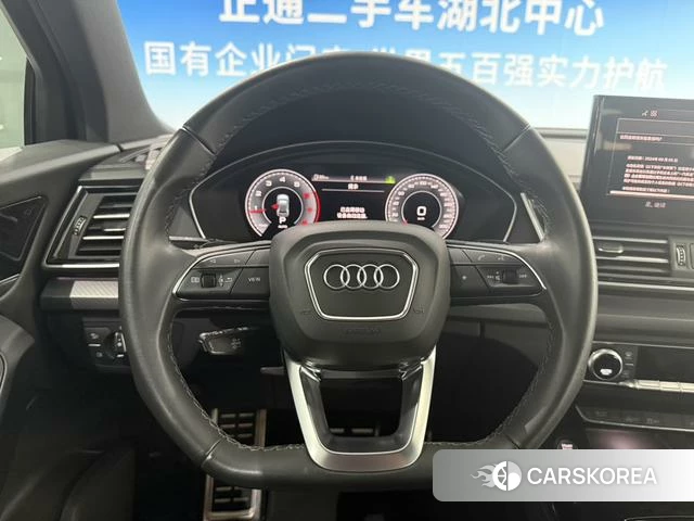 Audi Q5L id 4256992 из Китая 17