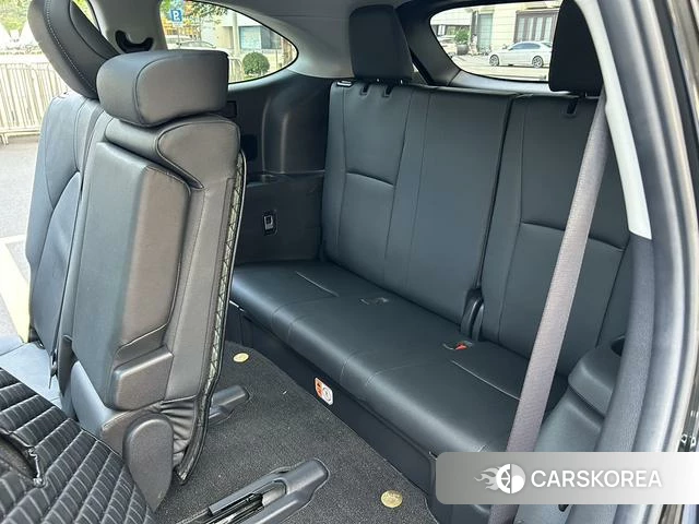Toyota Highlander id 4341988 из Китая 17