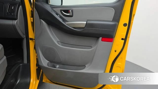 Hyundai The New Grand Starex id 4187493 из Кореи 17