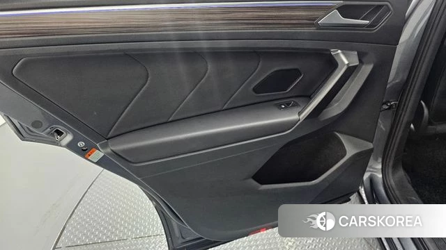 Volkswagen Tiguan Allspace id 4540817 из Кореи 17
