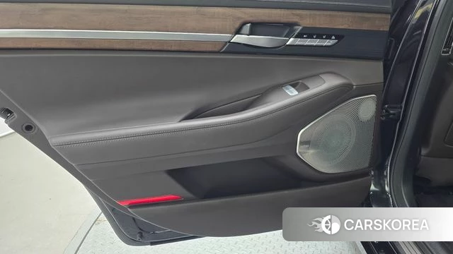 Genesis G90 id 4529964 из Кореи 17
