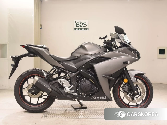 Проданный Yamaha YZF-R25 2015 из Японии