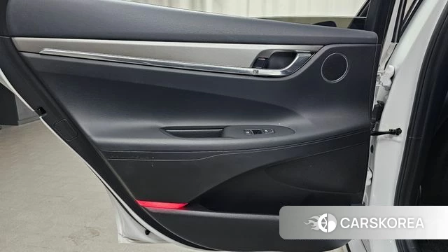 Hyundai The New Grandeur IG Hybrid id 4741036 из Кореи 17