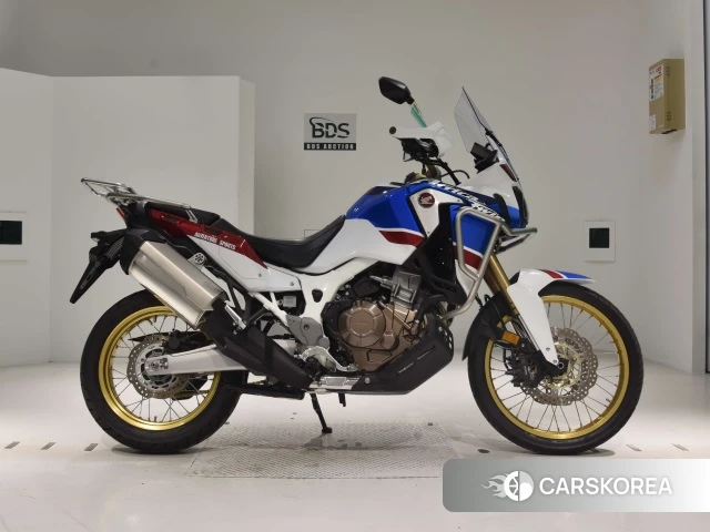 Проданный Honda CRF1000L AFRICA TWIN 2018 из Японии