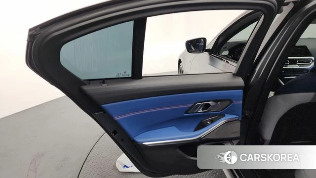 BMW 3 Series (G20) id 4377381 из Кореи 17