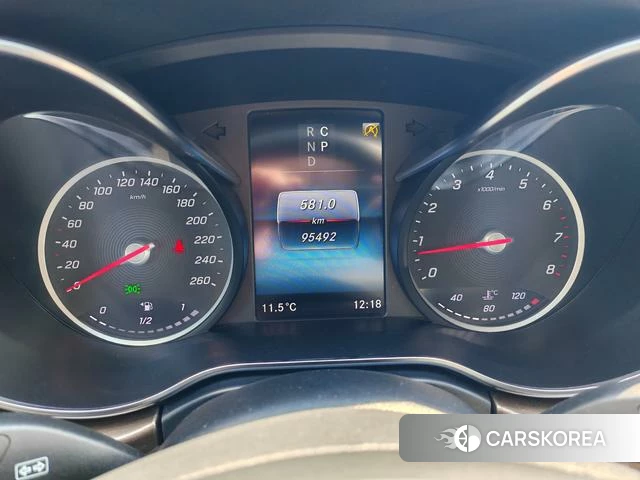 Mercedes-Benz V-class id 4257861 из Китая 17