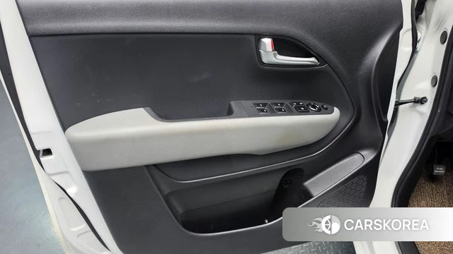 Kia The New Kia Ray id 4571489 из Кореи 17