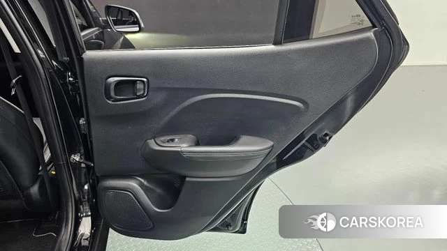 Hyundai Venue id 4421748 из Кореи 17