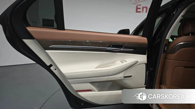 Genesis G90 id 4543313 из Кореи 17