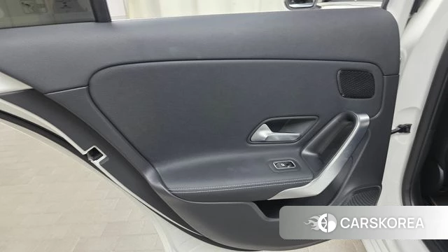 Mercedes-Benz A-Class W177 id 4196148 из Кореи 17