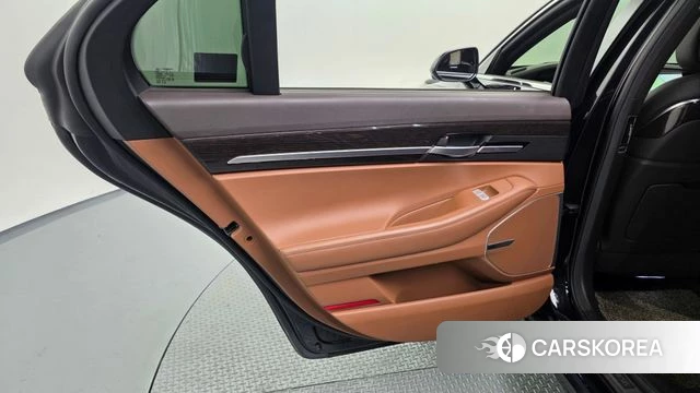Genesis G90 id 4614714 из Кореи 17