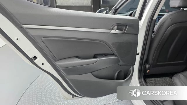 Hyundai Avante AD id 4587328 из Кореи 17