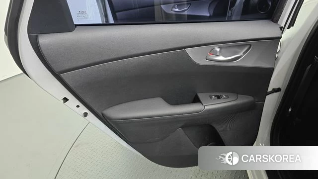 Kia The New K3 2nd generation id 4481259 из Кореи 17