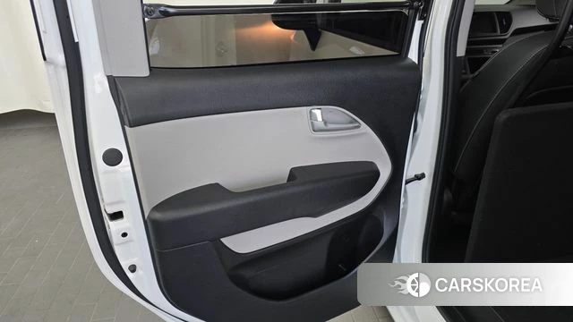 Kia The New Kia Ray EV id 4515930 из Кореи 17