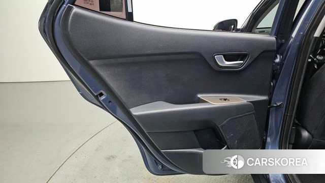 Kia Stonic id 4873509 из Кореи 17