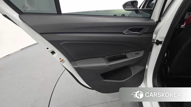 Volkswagen Golf 8th Generation id 4665087 из Кореи 17