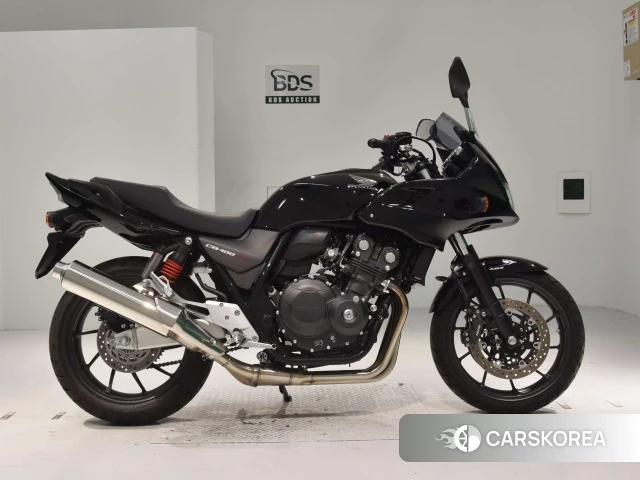 Проданный Honda CB400SF BOLDOR ABS 2022 из Японии