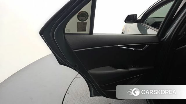 Kia Di Ol Nu Niro id 4929467 из Кореи 17