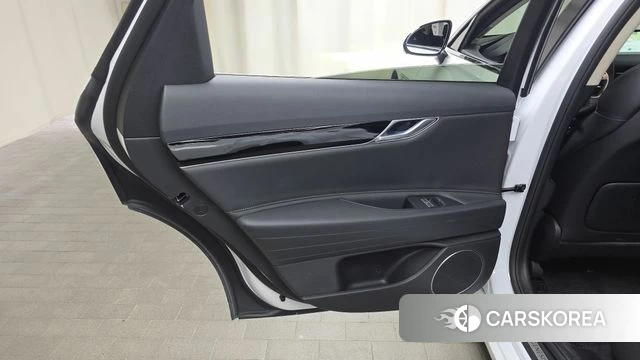 Genesis G80 (RG3) id 4488475 из Кореи 17