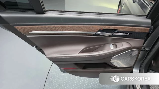 Genesis G90 id 4881778 из Кореи 17