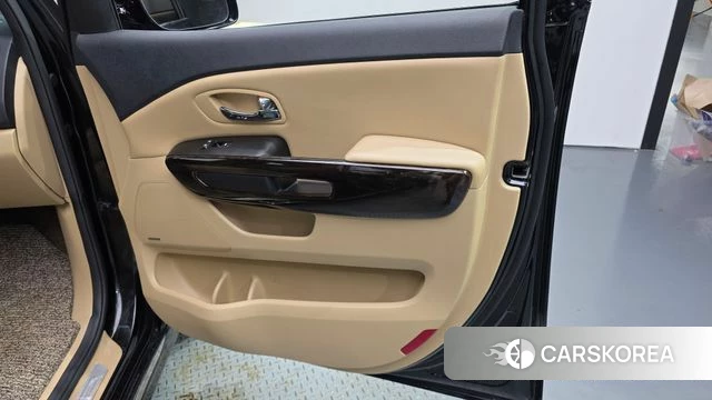 Kia The New Carnival id 4596013 из Кореи 17