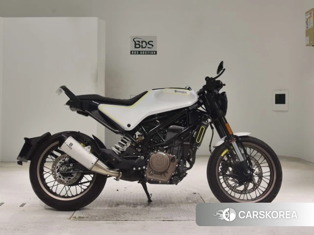 Проданный Husqvarna VITPILEN 401 2018 из Японии