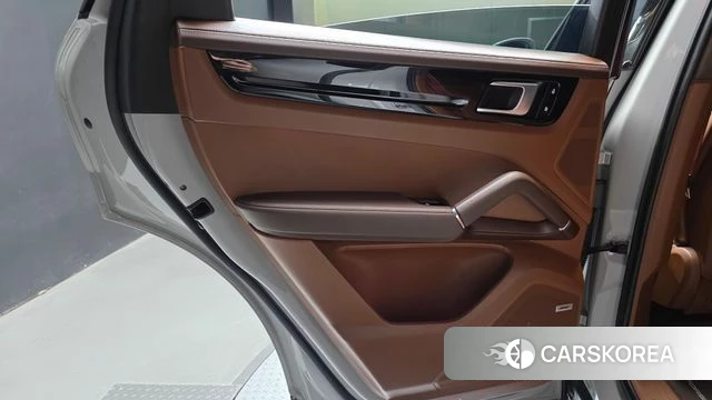 Porsche Cayenne (PO536) id 4732274 из Кореи 17