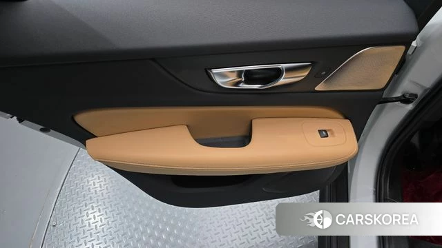 Volvo V60 Cross-Country 2nd Generation id 4715218 из Кореи 17