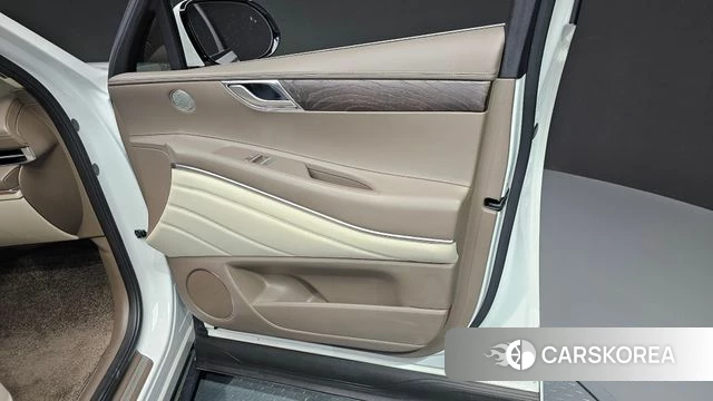 Genesis GV80 id 4232309 из Кореи 17