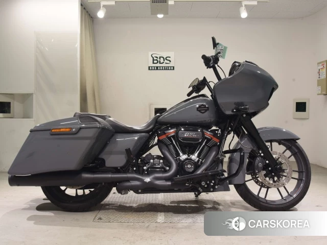 Проданный Harley-Davidson Road Glide FLTRXSE1920CVO 2018 из Японии