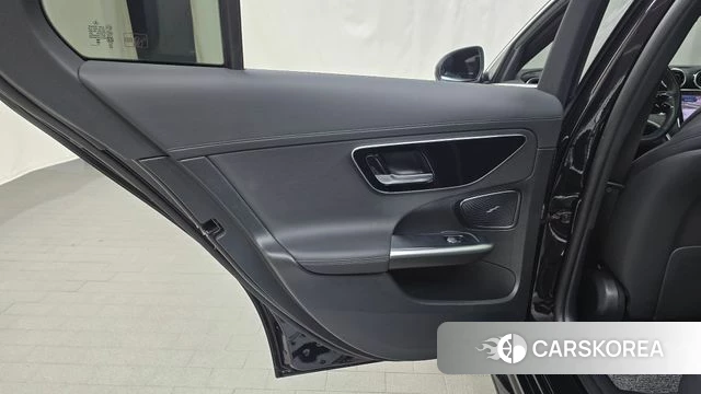 Mercedes-Benz C-Class W206 id 4540291 из Кореи 17