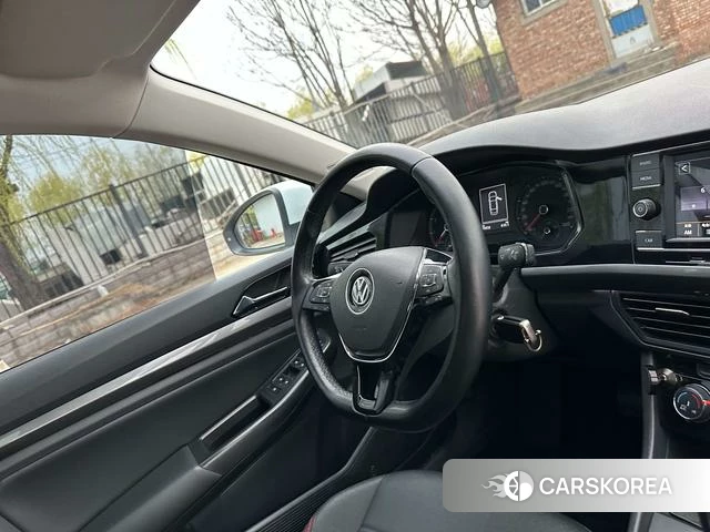 Volkswagen Bora id 4208420 из Китая 17