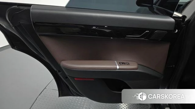 Hyundai Grandeur Hybrid (GN7) id 4670483 из Кореи 17
