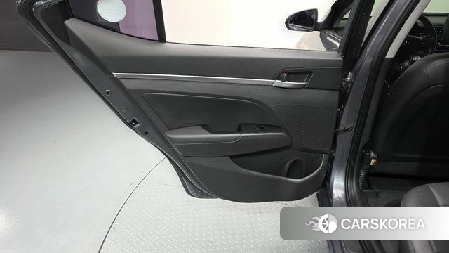 Hyundai The New Avante AD id 4557630 из Кореи 17