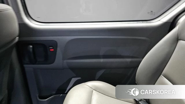 Hyundai The New Grand Starex id 4865321 из Кореи 17