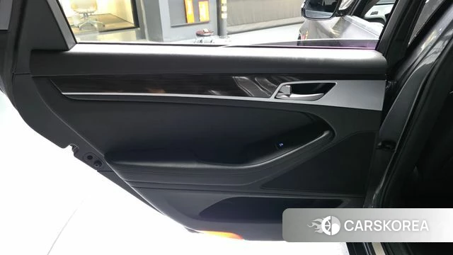 Genesis G80 id 4626440 из Кореи 17