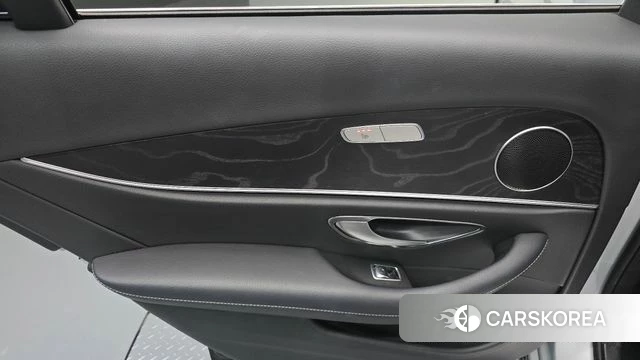 Mercedes-Benz E-Class W213 id 4536861 из Кореи 17