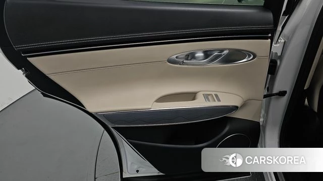 Genesis GV70 id 4898416 из Кореи 17