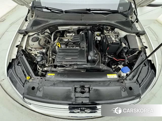 Volkswagen Bora id 4258581 из Китая 17