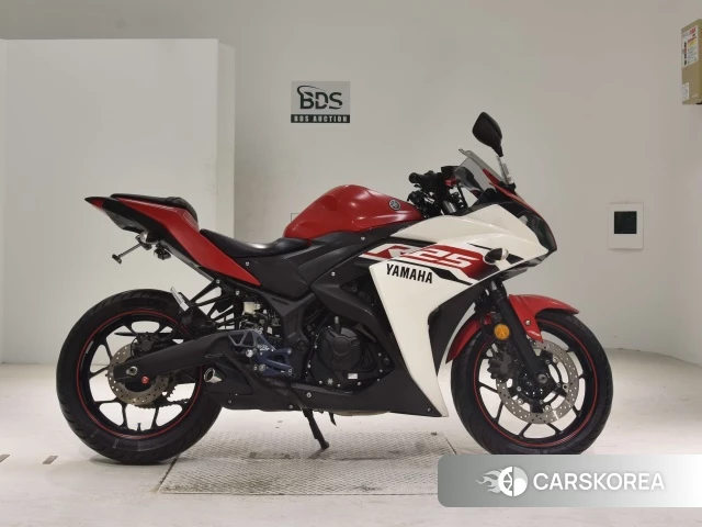 Проданный Yamaha YZF-R25 2015 из Японии