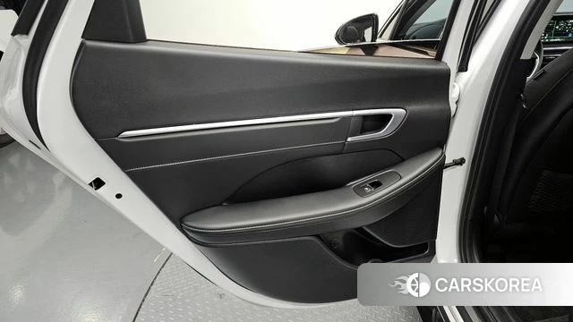 Hyundai Sonata (DN8) id 4325331 из Кореи 17