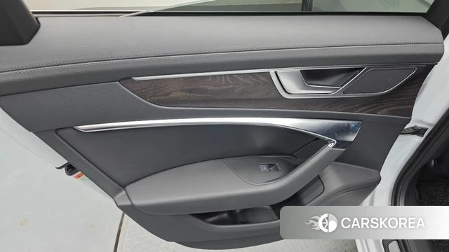 Audi A6 (C8) id 4591180 из Кореи 17